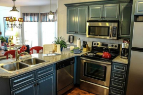 Private Lakeside 2 BR - 2 BA Cottage Retreat with Spa Tub & Beautiful Deck